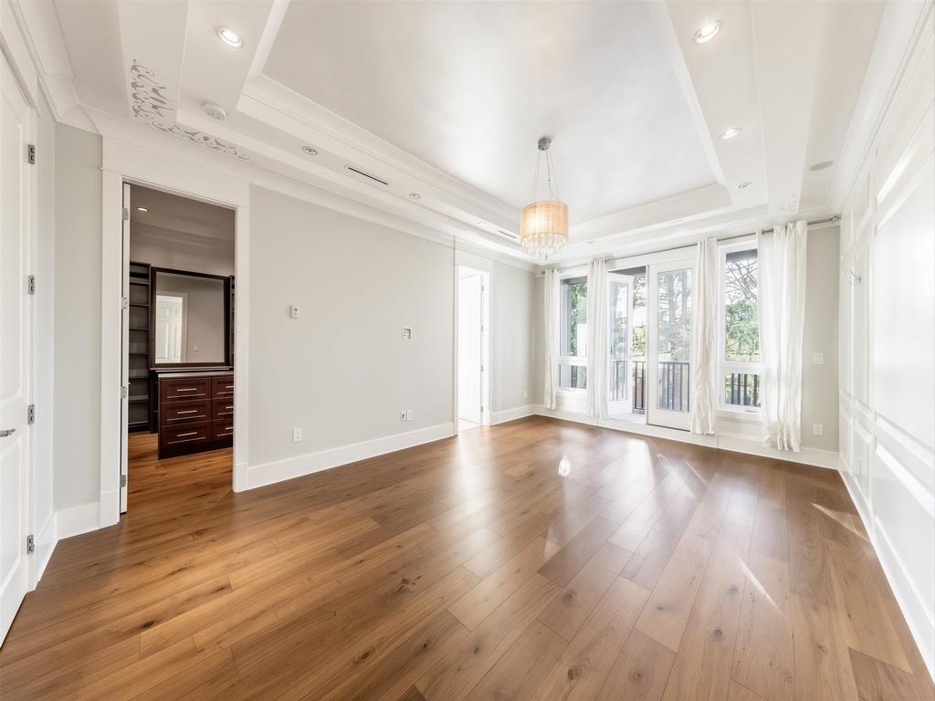 Listing Image for R3100410