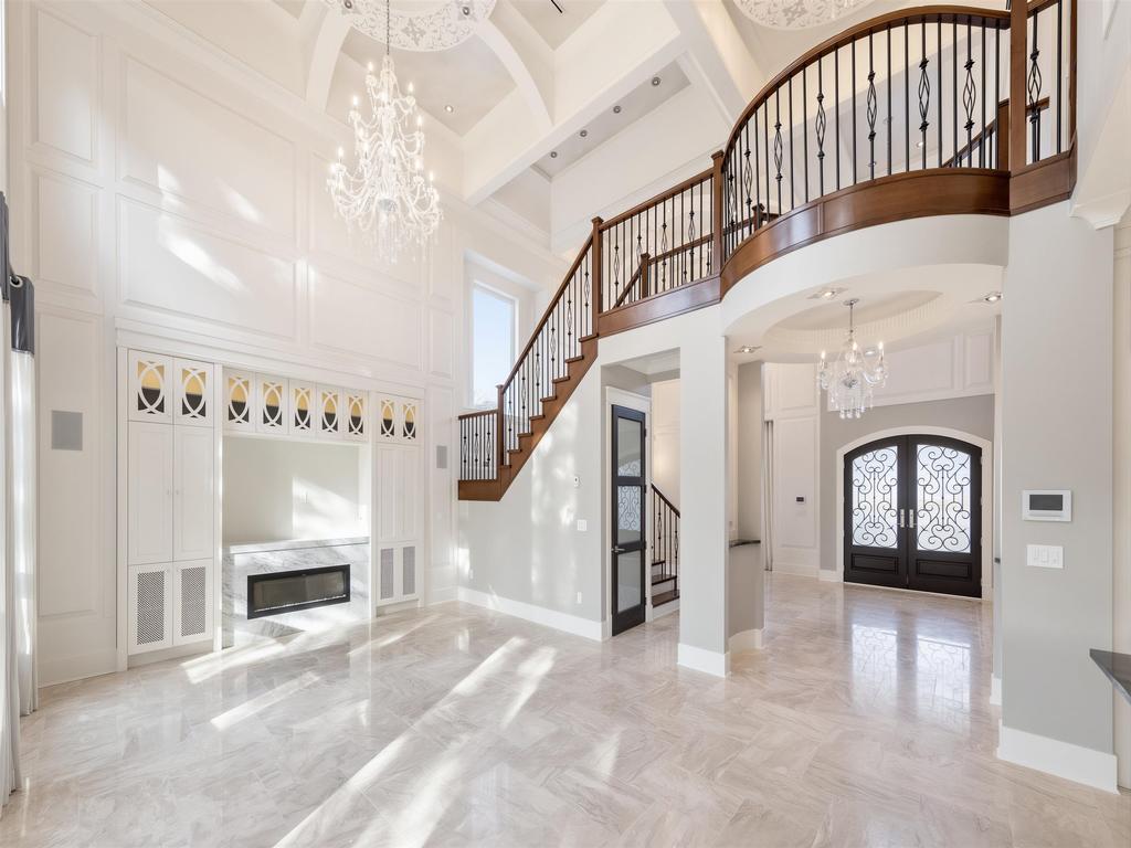 Listing Image for R3100410