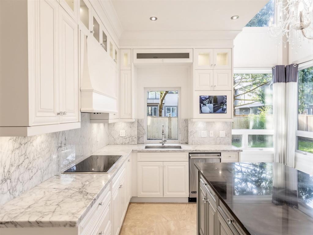 Listing Image for R3100410