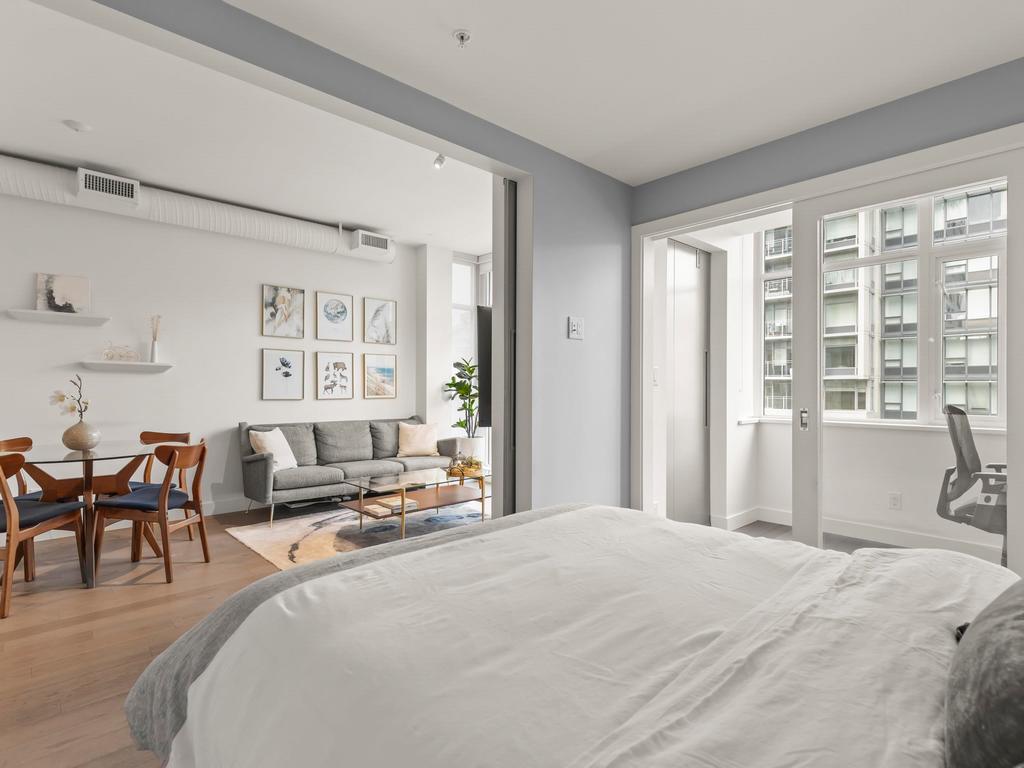 Listing Image for R3100411