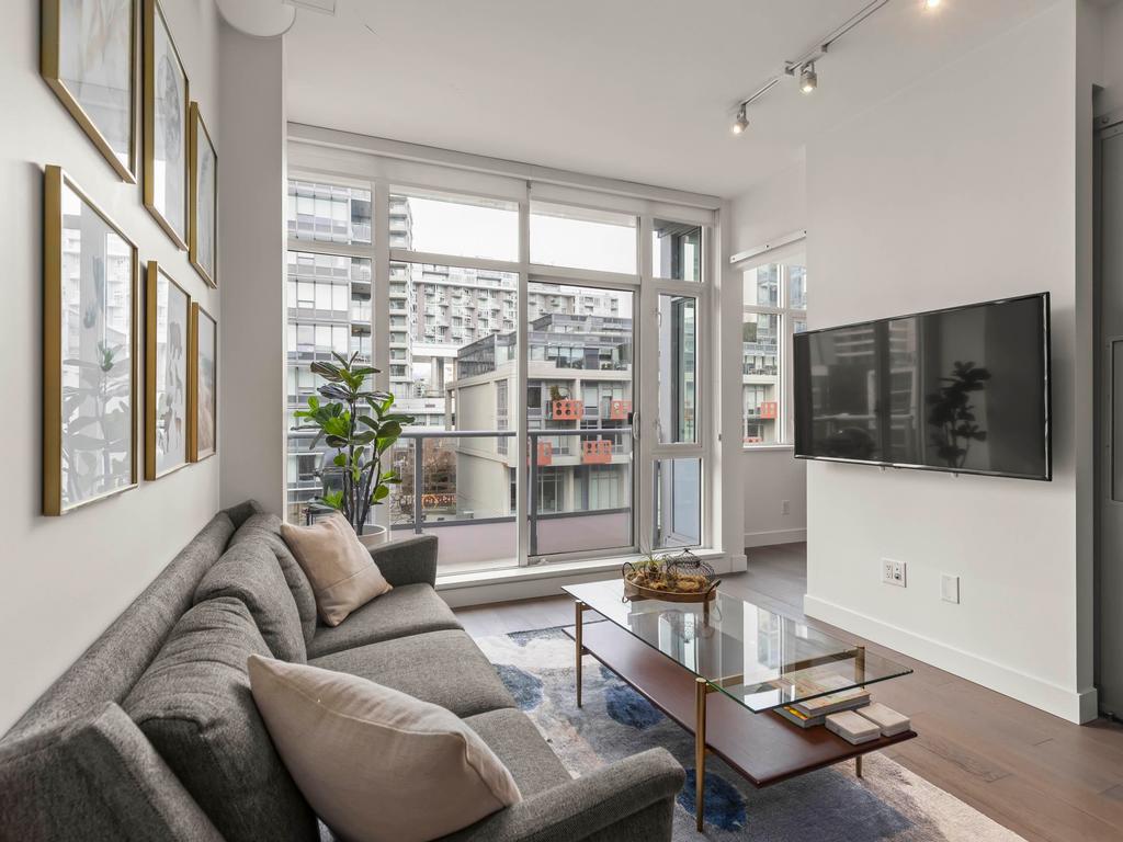 Listing Image for R3100411