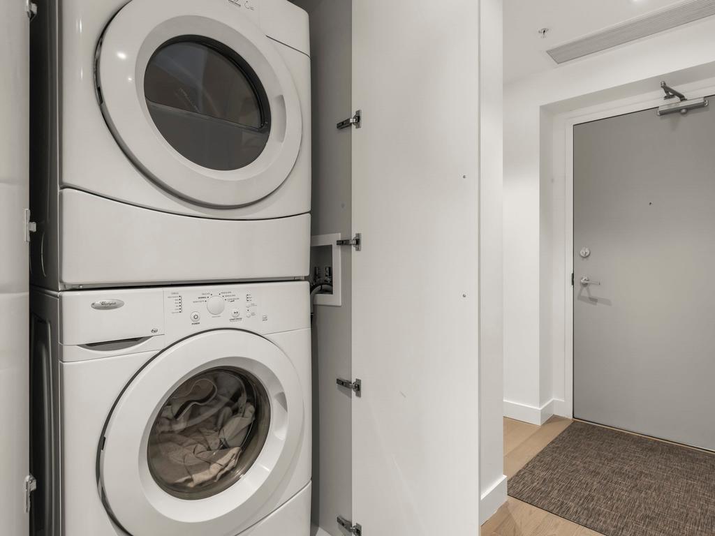 Listing Image for R3100411