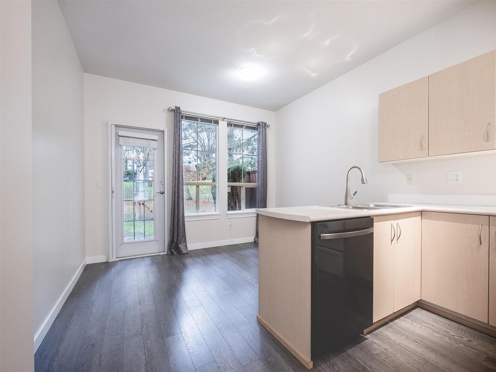 Listing Image for R3100436