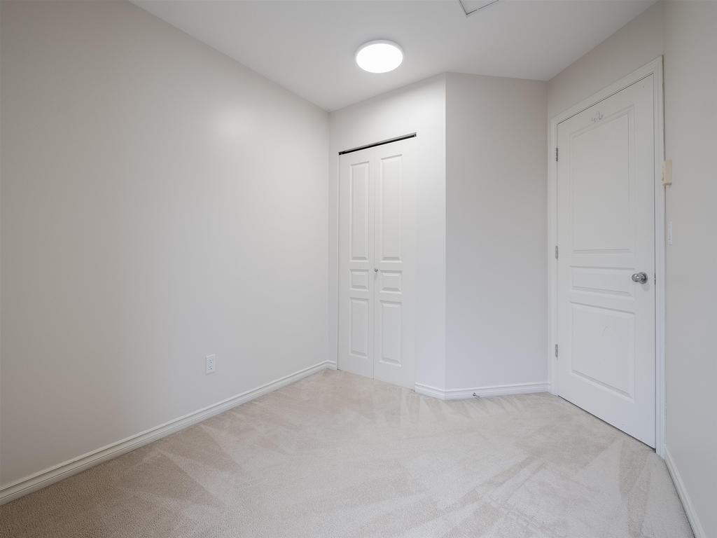 Listing Image for R3100436