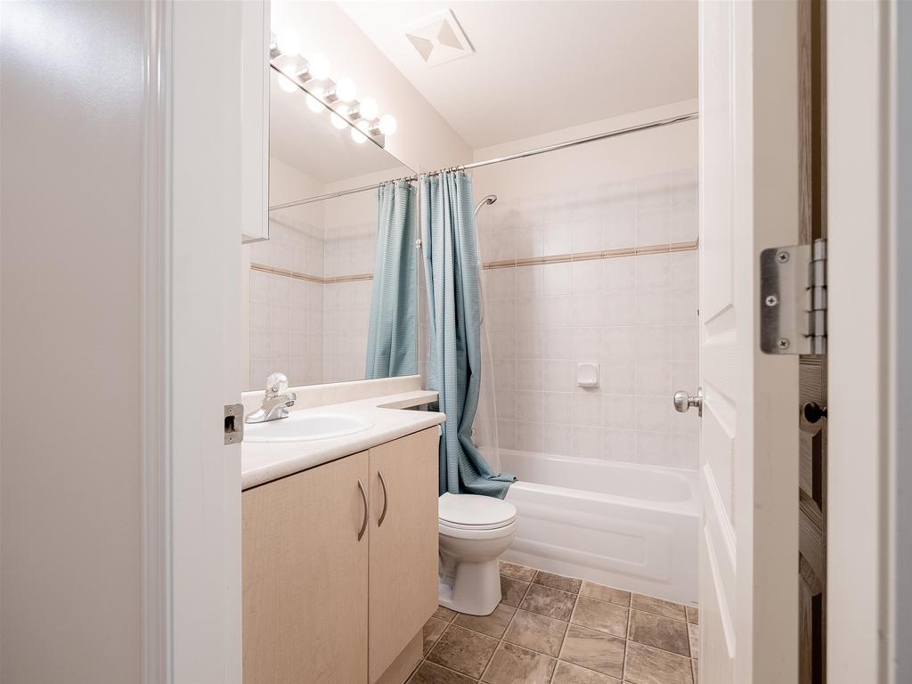 Listing Image for R3100436