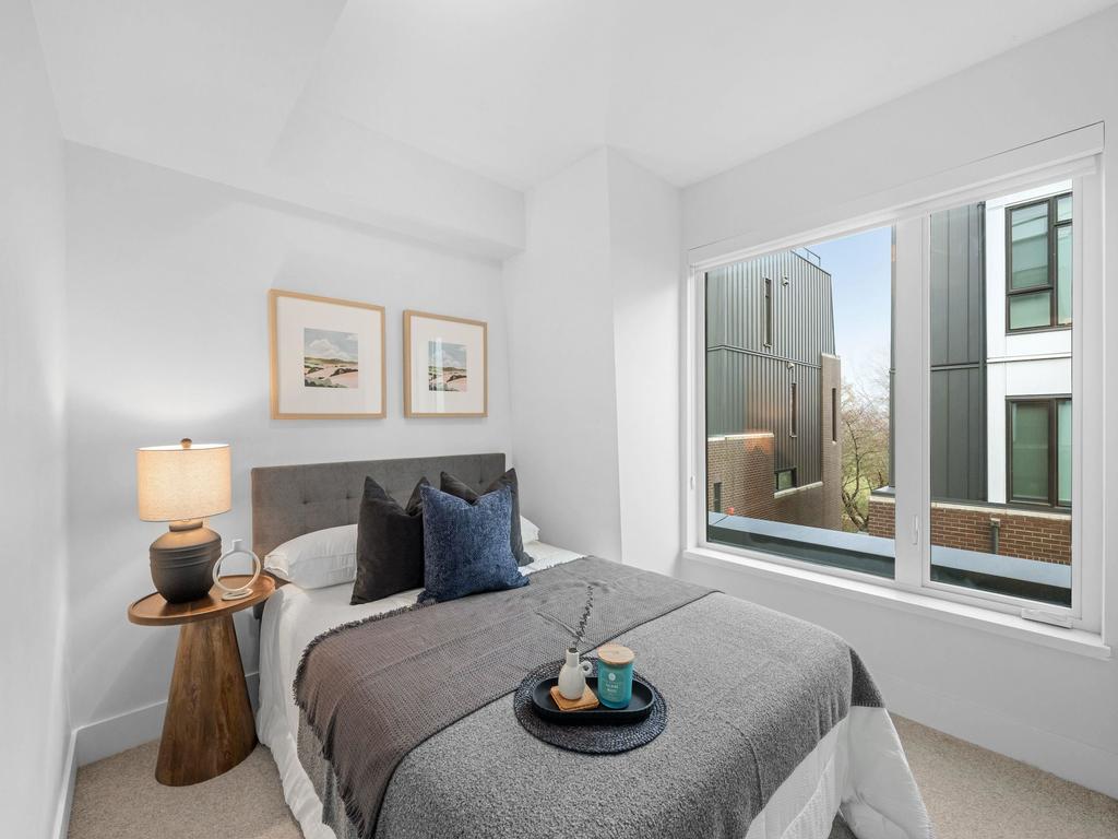 Listing Image for R3100445