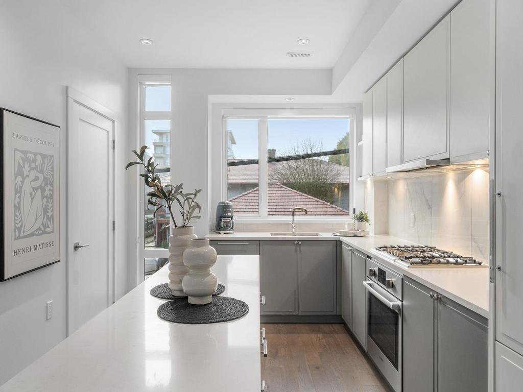 Listing Image for R3100445