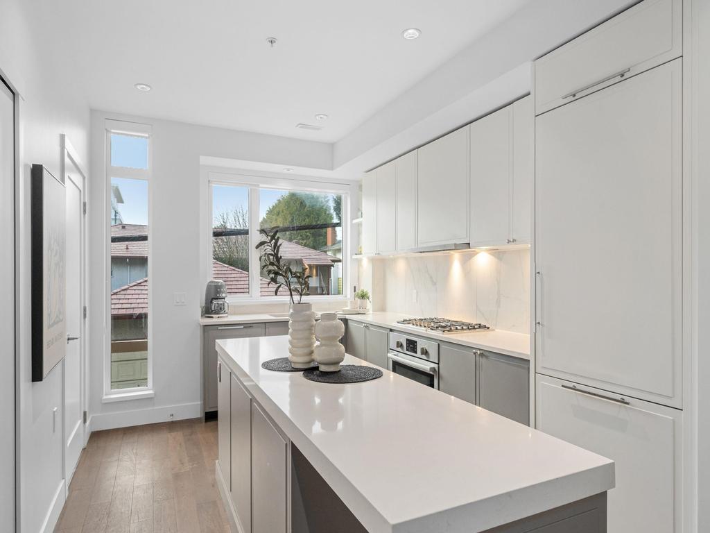 Listing Image for R3100445