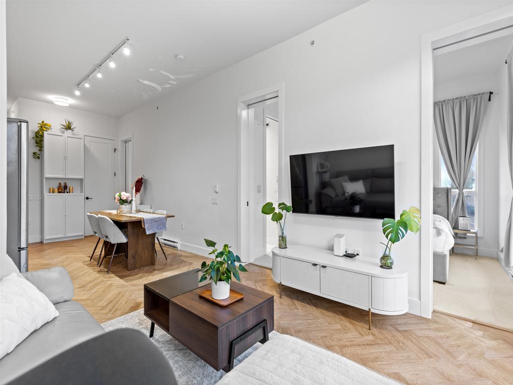 Listing Image for R3100453