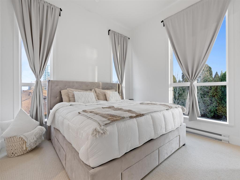 Listing Image for R3100453