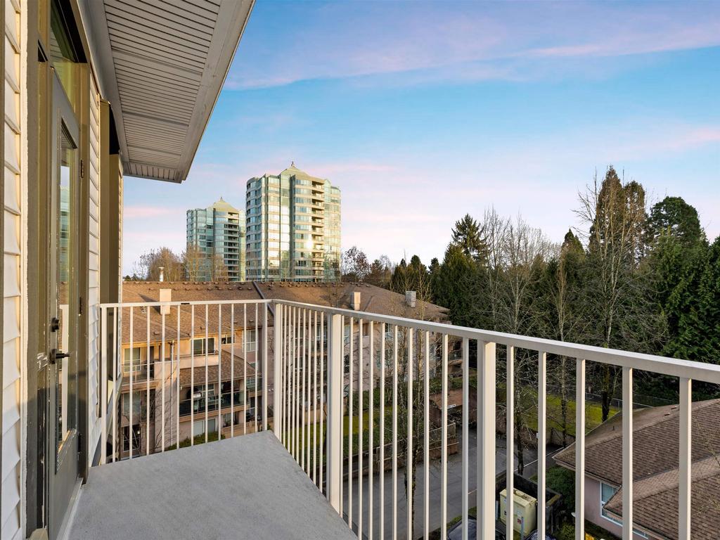 Listing Image for R3100453