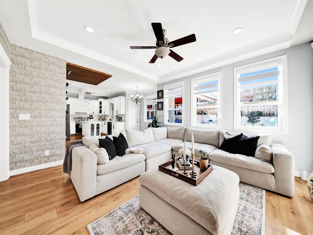 Listing Image for R3100454