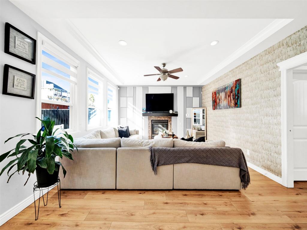 Listing Image for R3100454