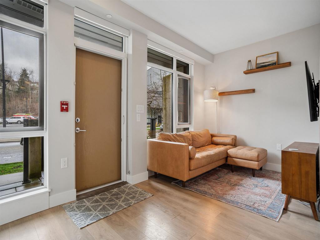 Listing Image for R3100457