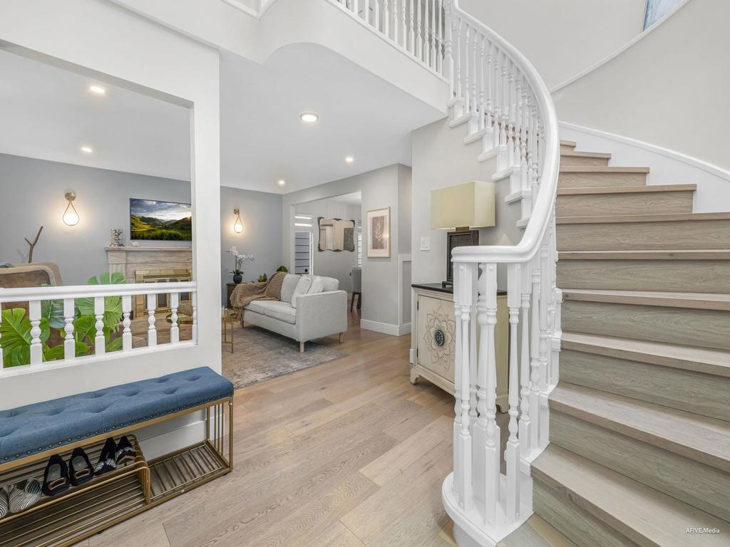 Listing Image for R3100469