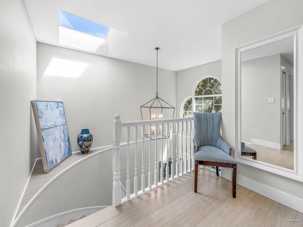 Listing Image for R3100469