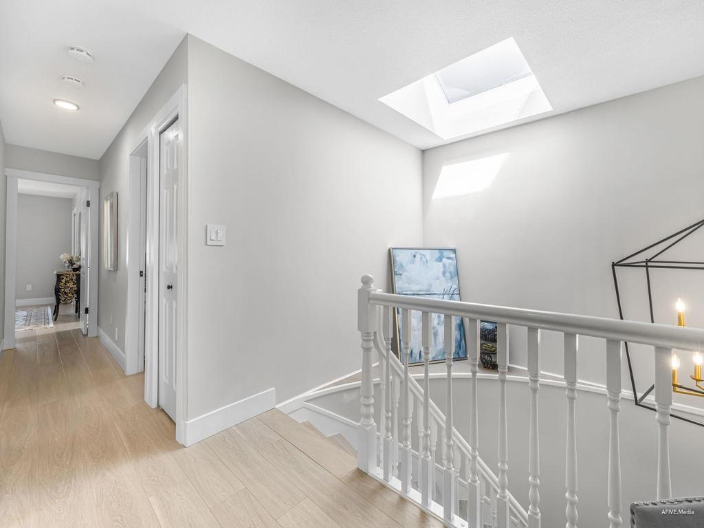 Listing Image for R3100469