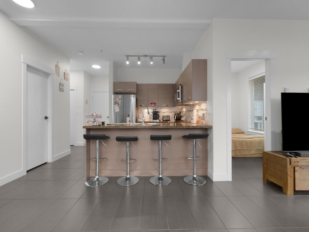 Listing Image for R3100478