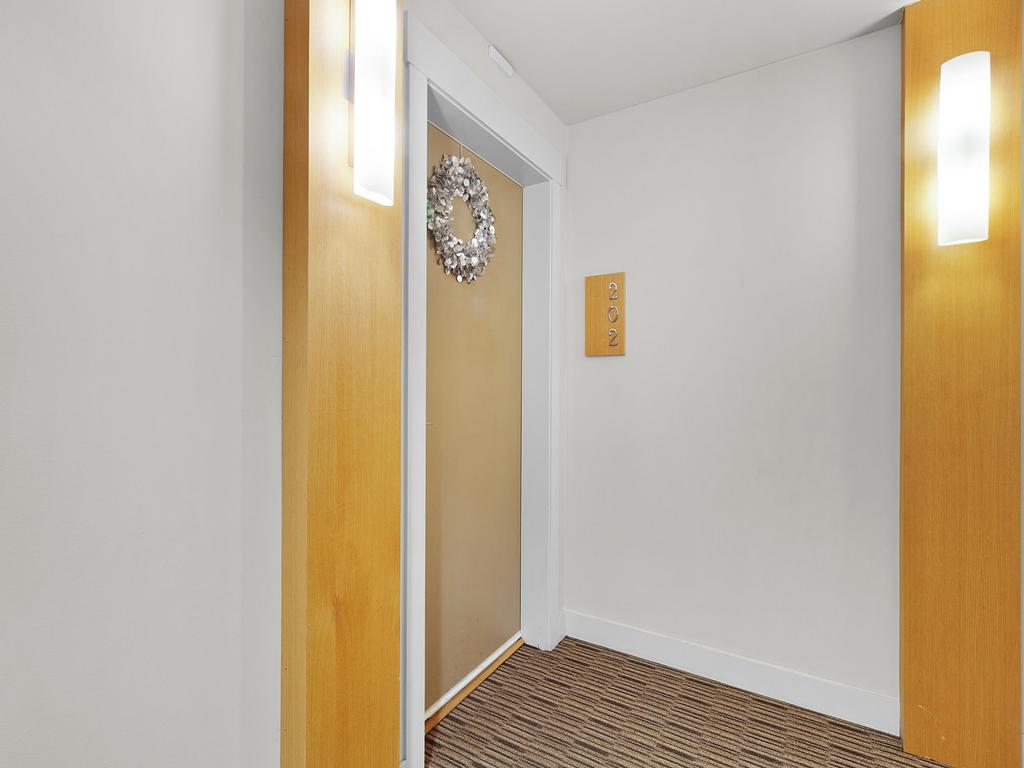 Listing Image for R3100478