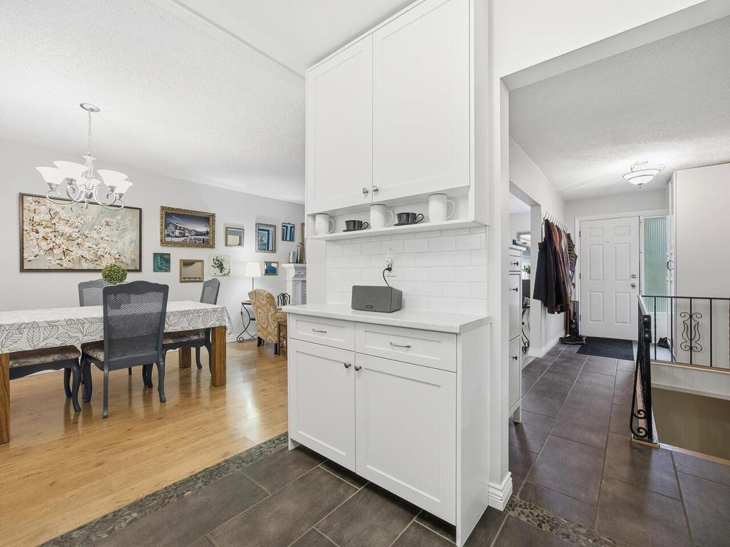 Listing Image for R3100479