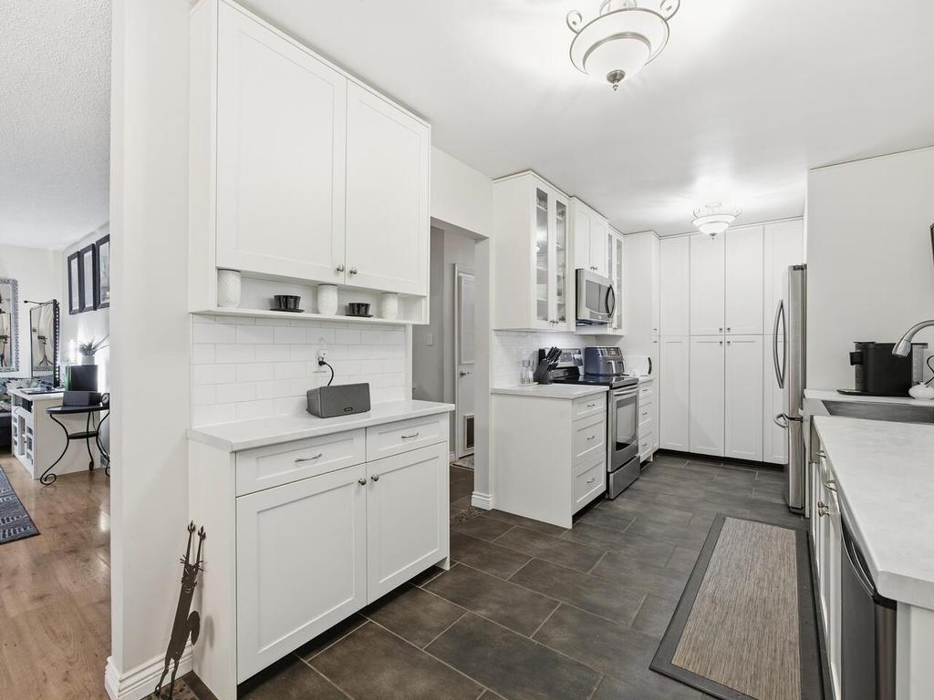 Listing Image for R3100479