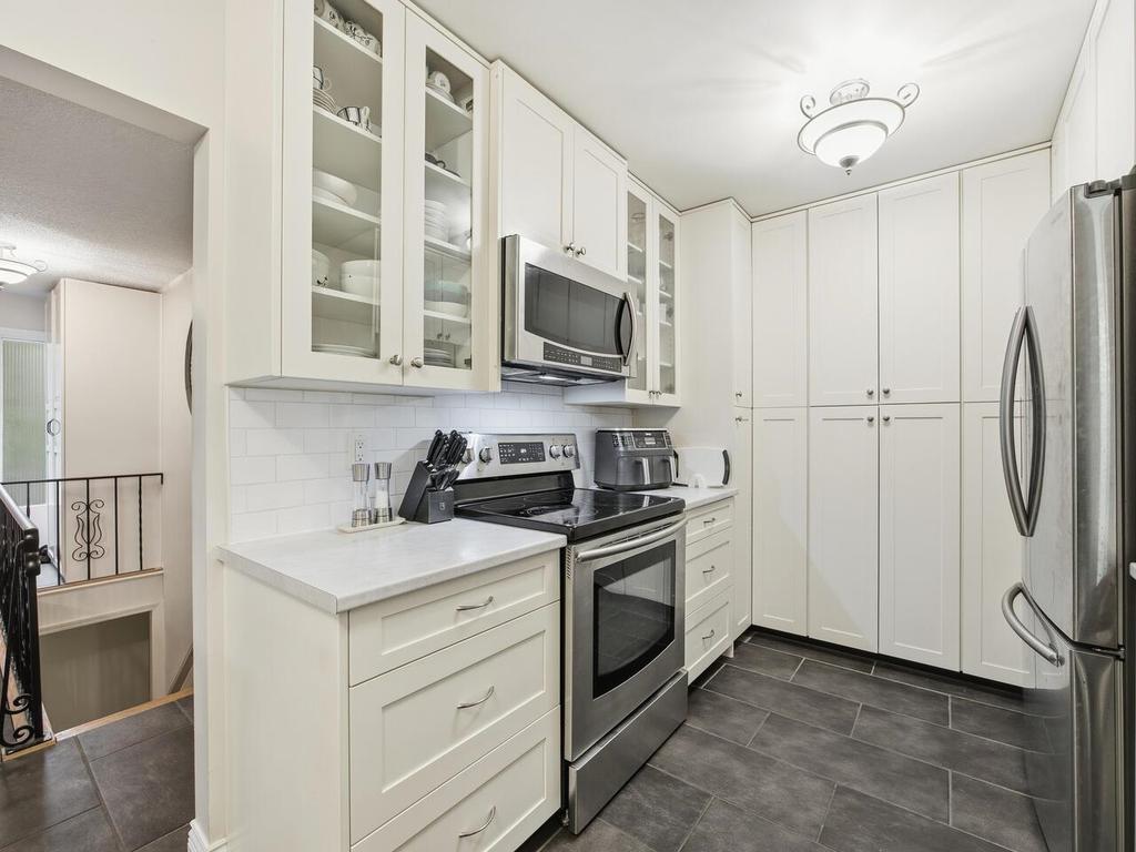 Listing Image for R3100479