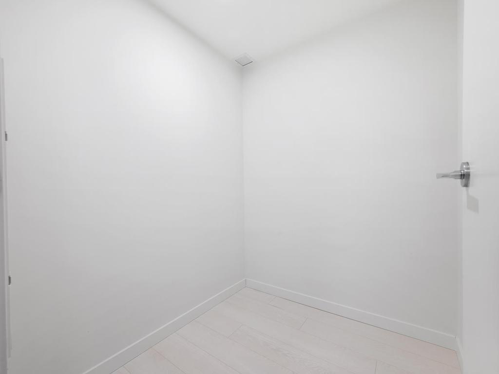 Listing Image for R3100482