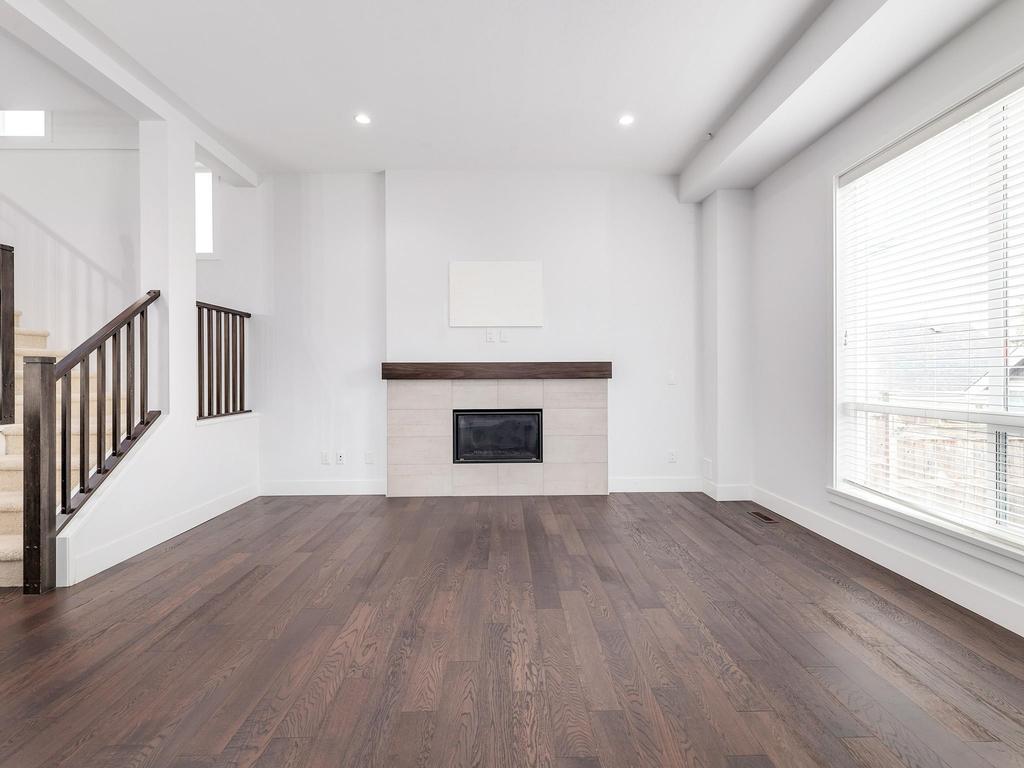 Listing Image for R3100484