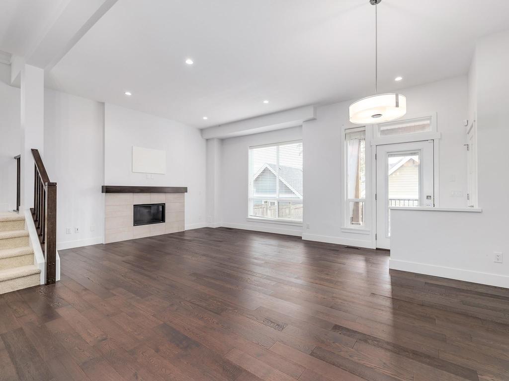 Listing Image for R3100484