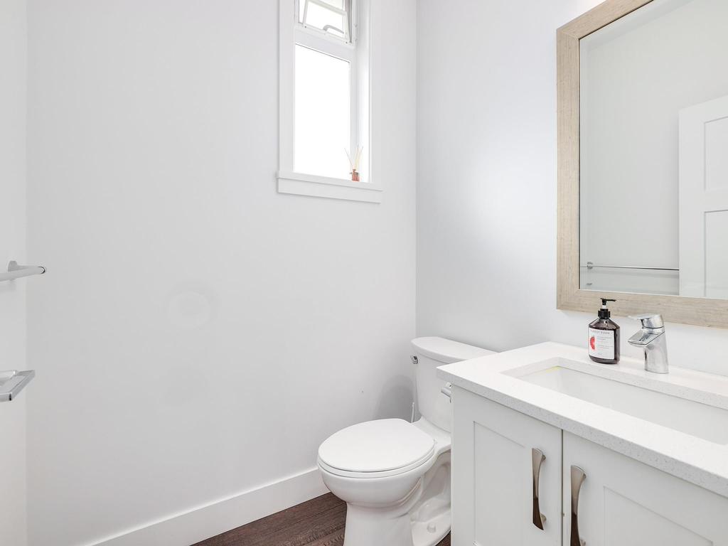 Listing Image for R3100484