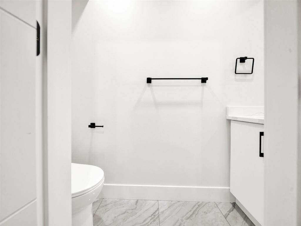 Listing Image for R3100488