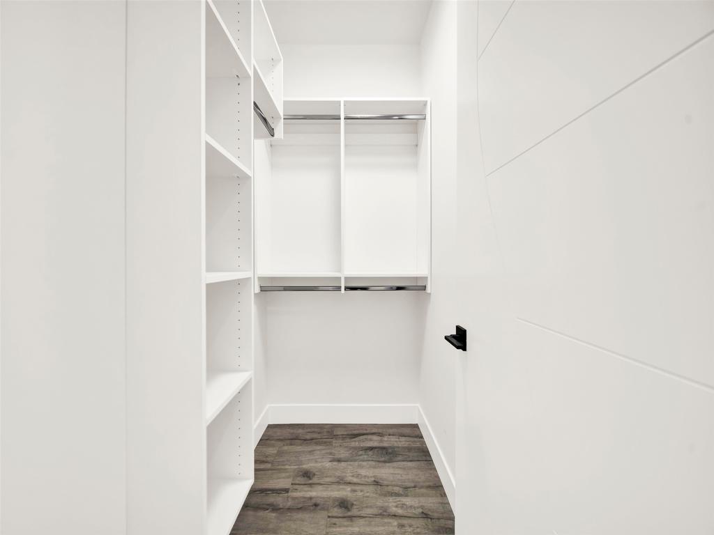 Listing Image for R3100488