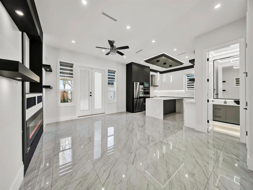 Listing Image for R3100488