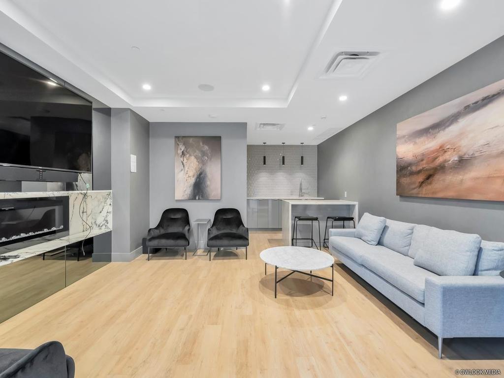 Listing Image for R3100511