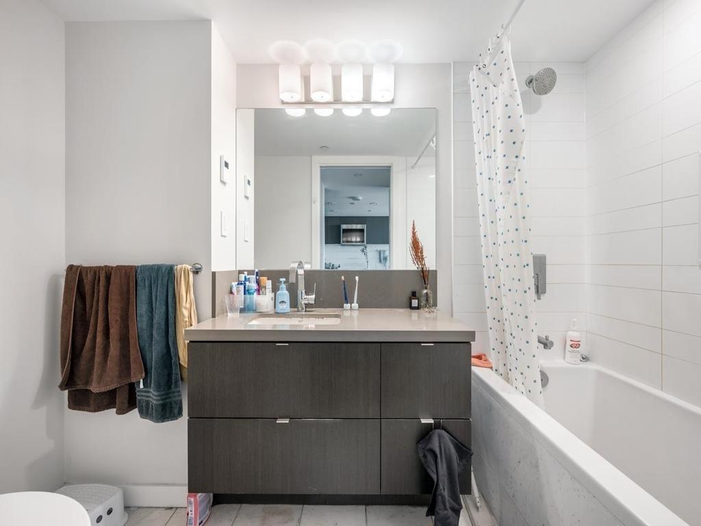 Listing Image for R3100511