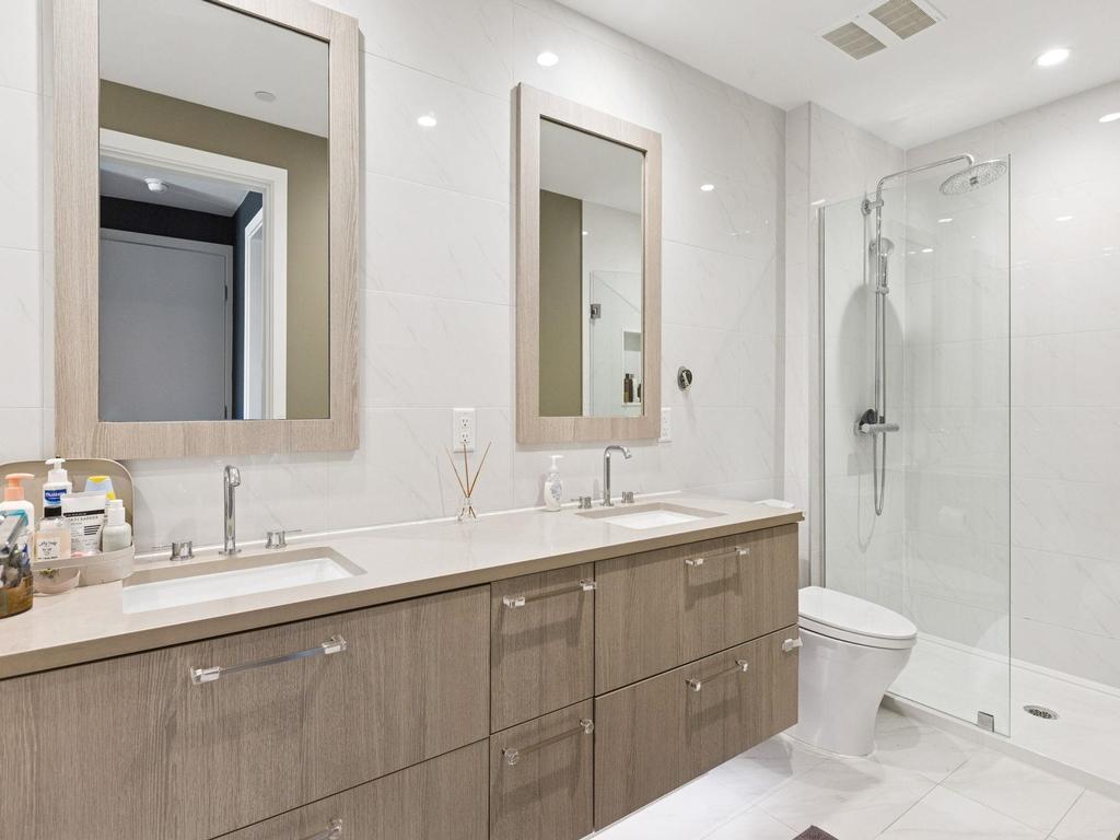 Listing Image for R3100518