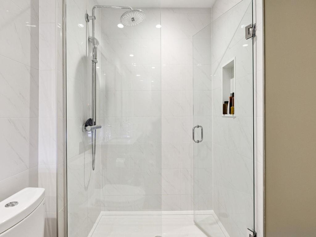 Listing Image for R3100518