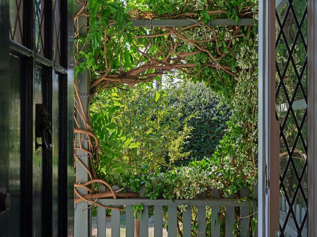 Listing Image for R3100528