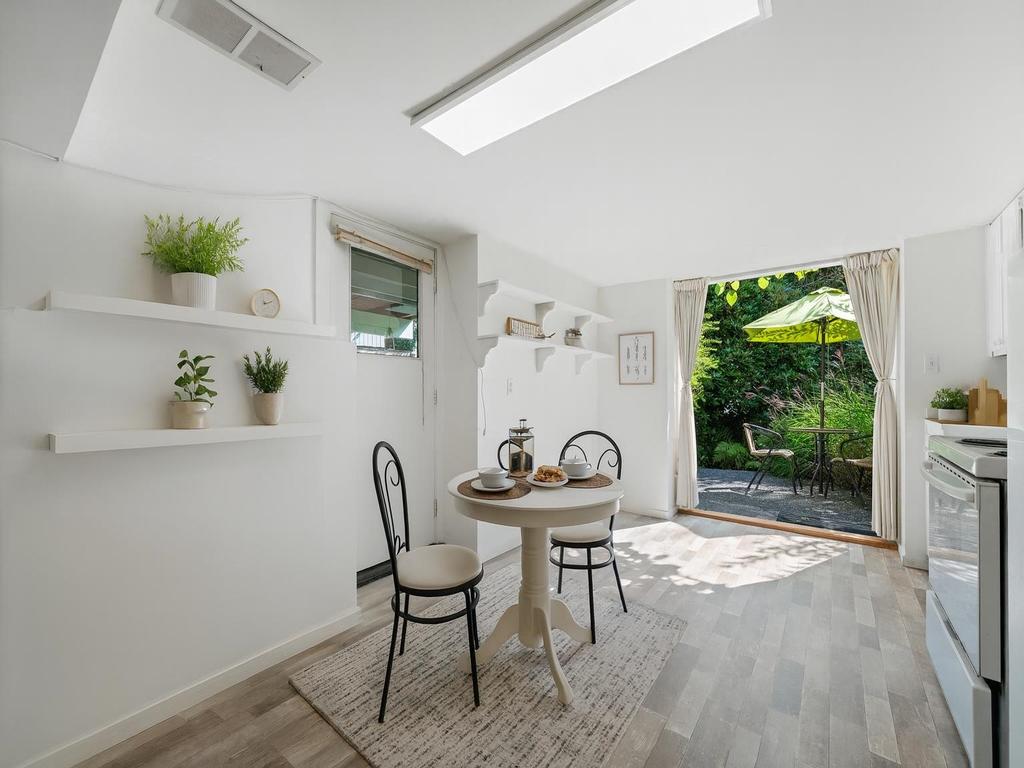 Listing Image for R3100528