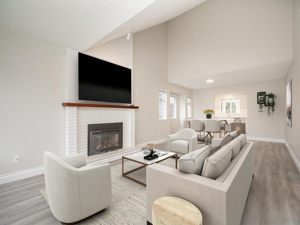 Listing Image for R3100555