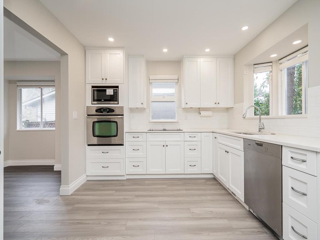 Listing Image for R3100555