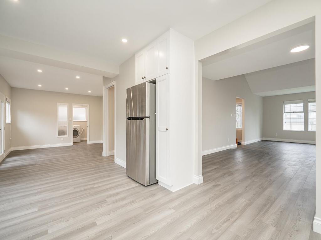 Listing Image for R3100555