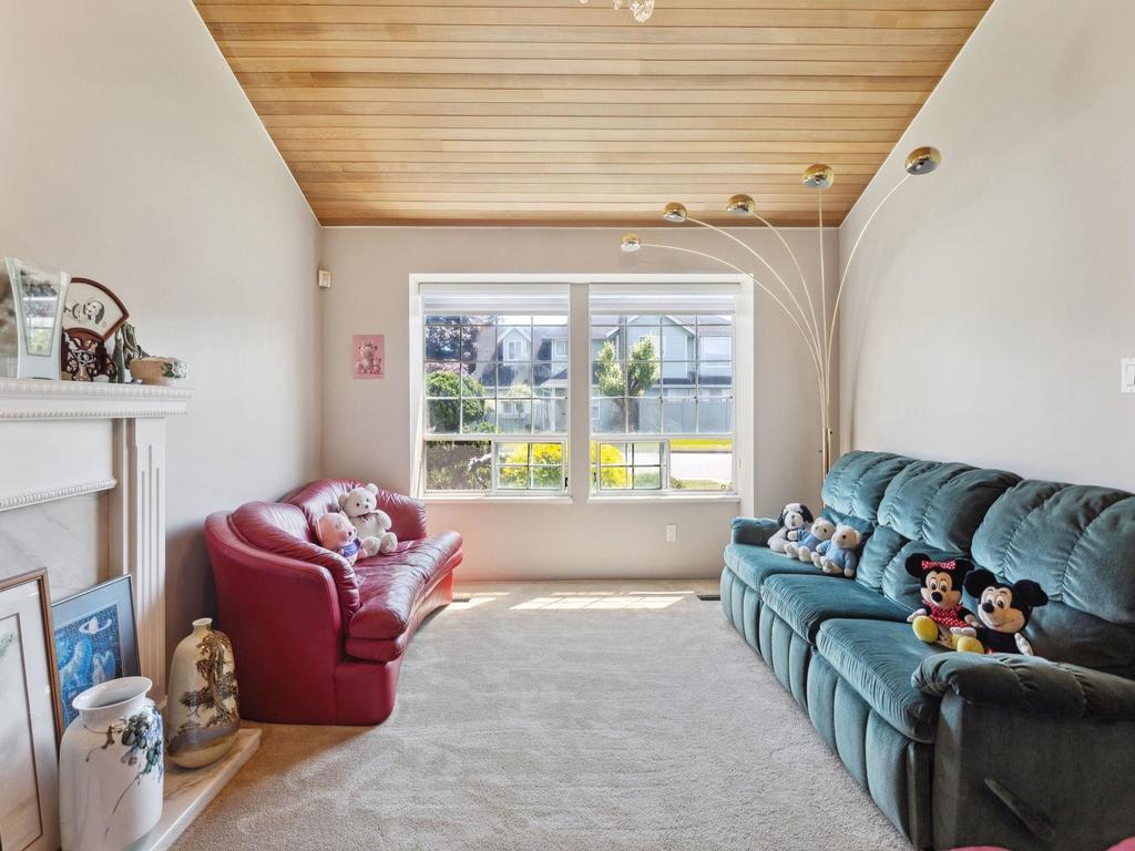 Listing Image for R3100557