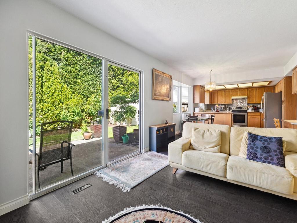 Listing Image for R3100557