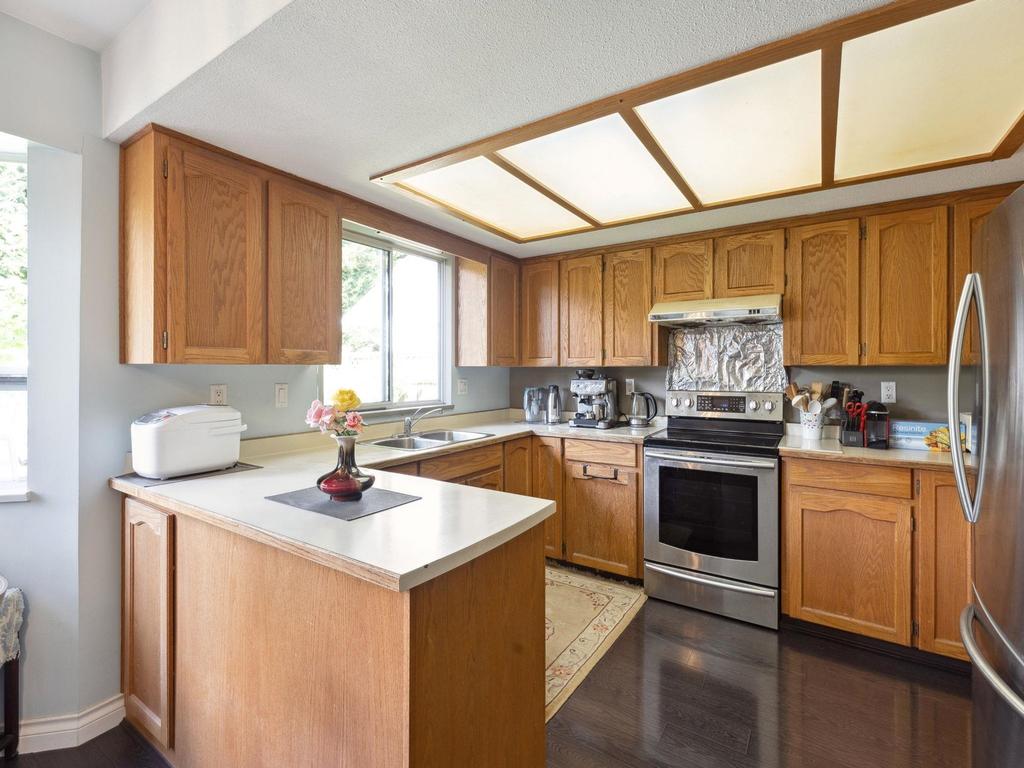 Listing Image for R3100557