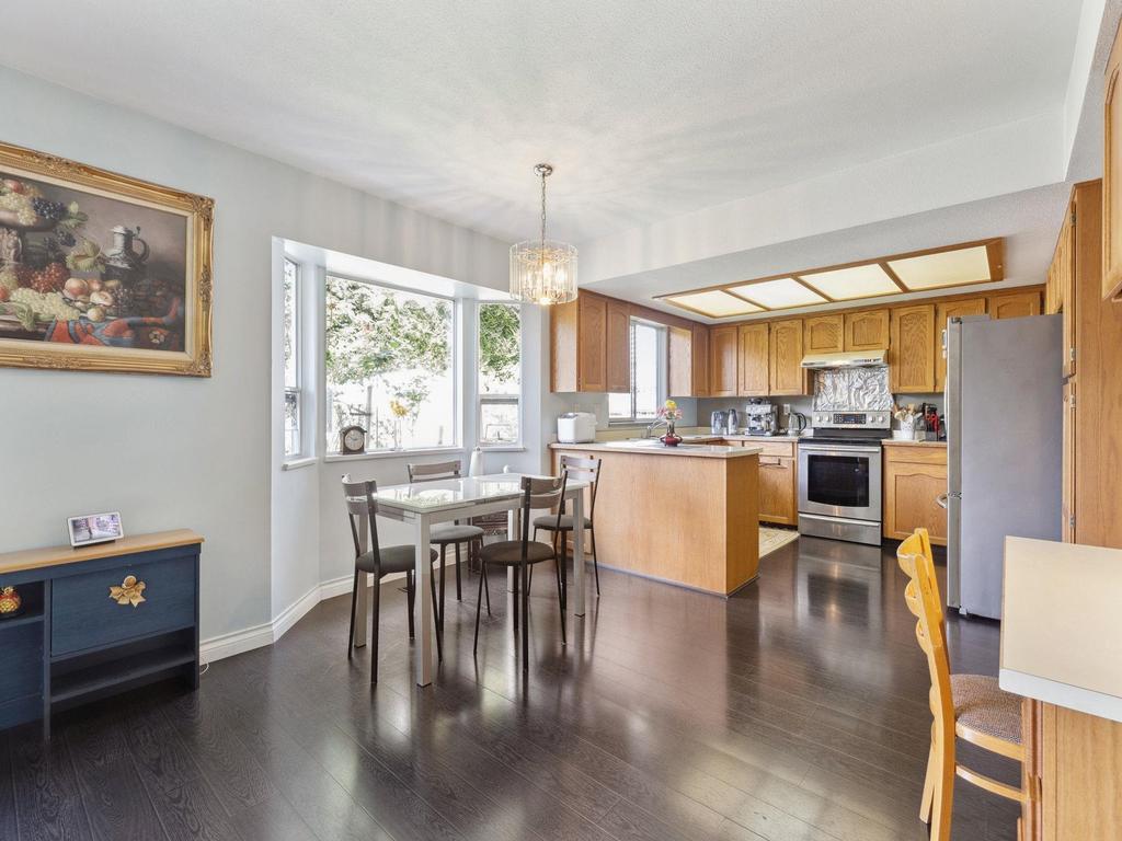 Listing Image for R3100557