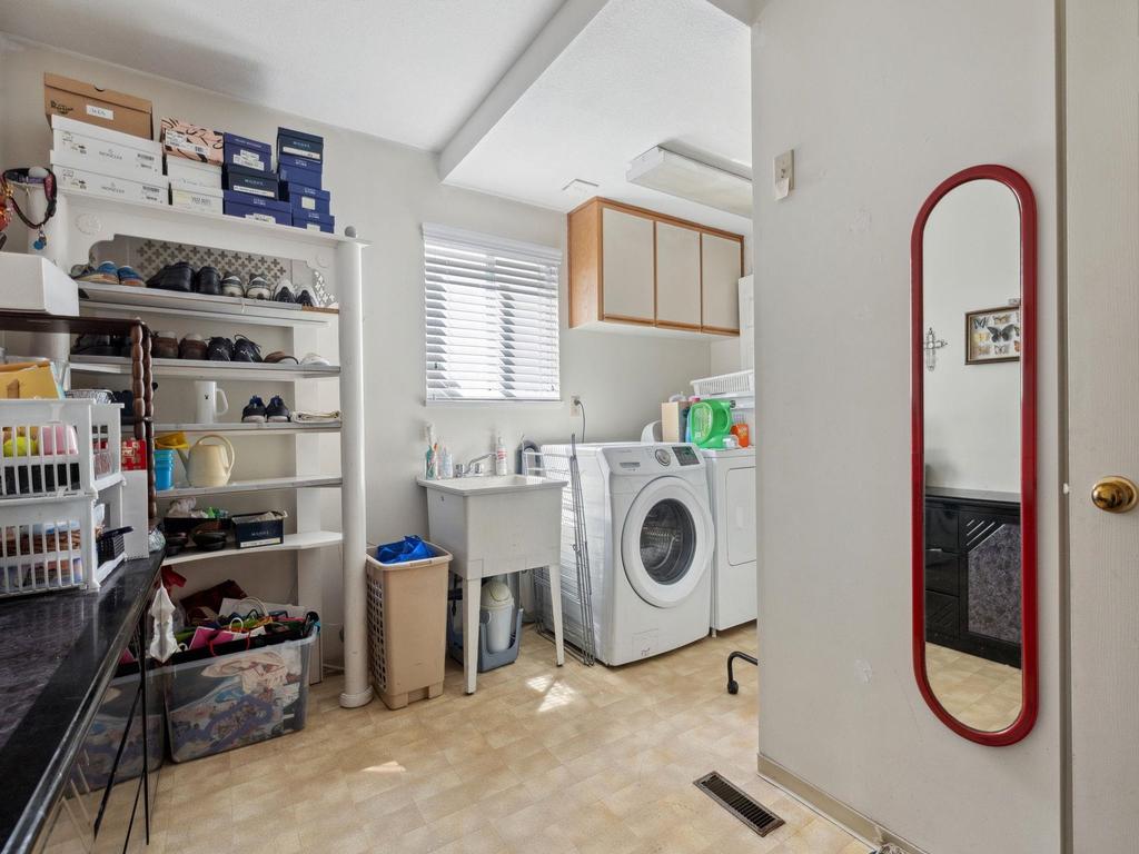 Listing Image for R3100557