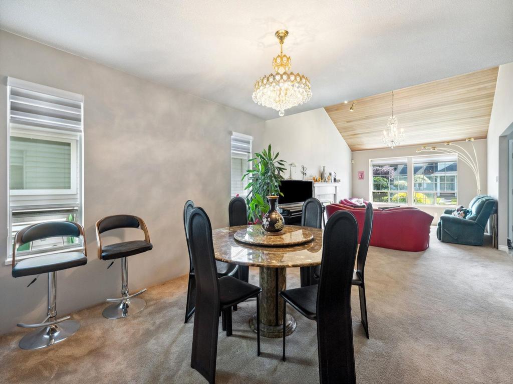 Listing Image for R3100557