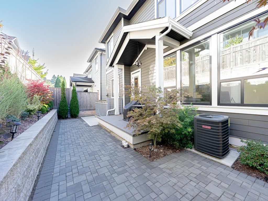 Listing Image for R3100558