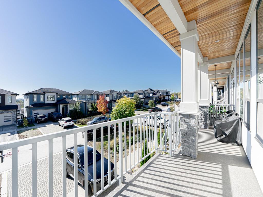 Listing Image for R3100558